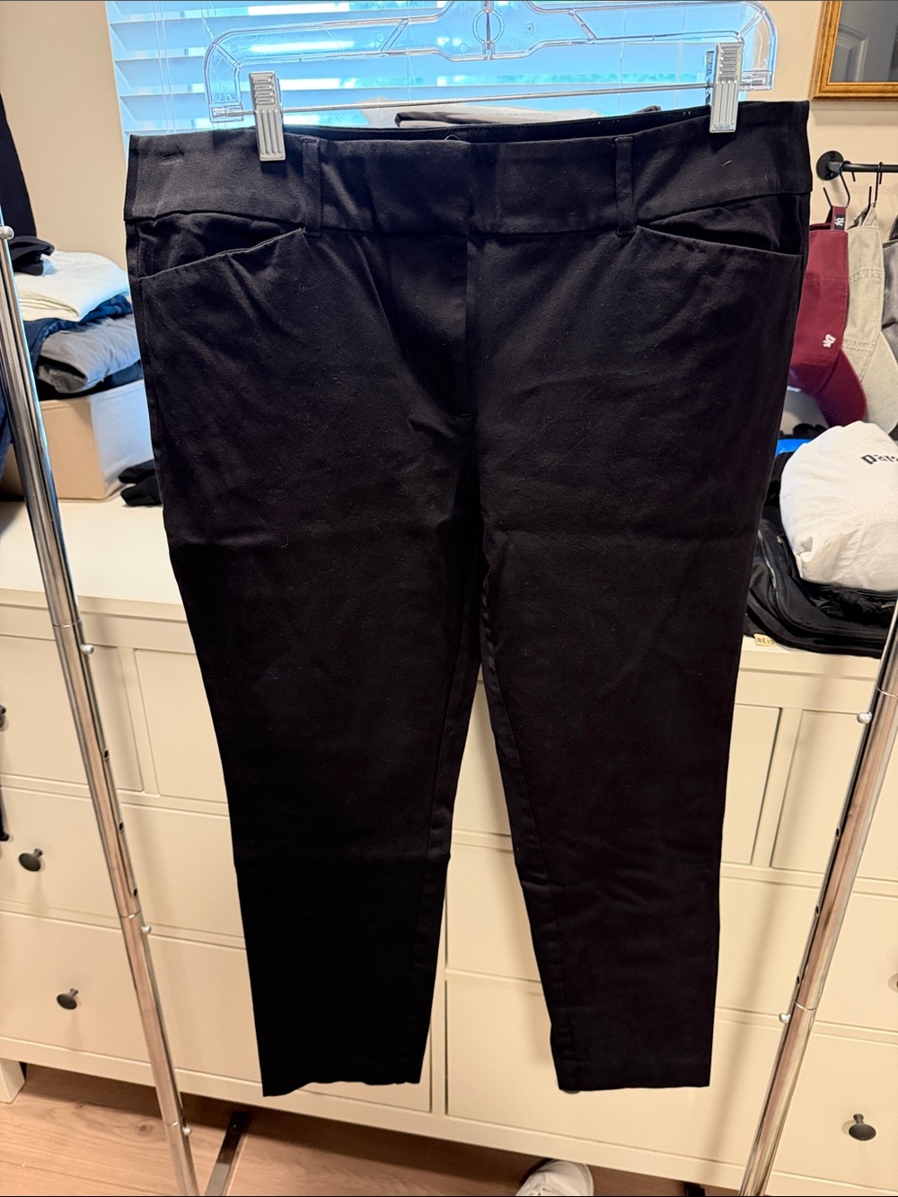 LOFT Black Skinny Ankle Pants